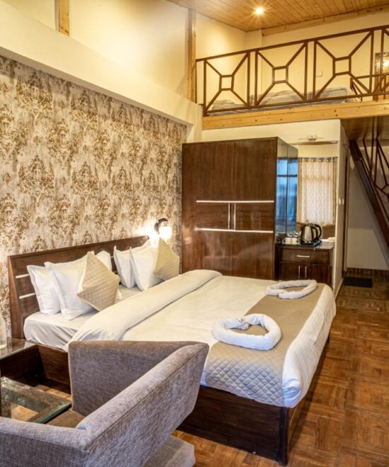 4 Nights 3 Days Manali Tour Package